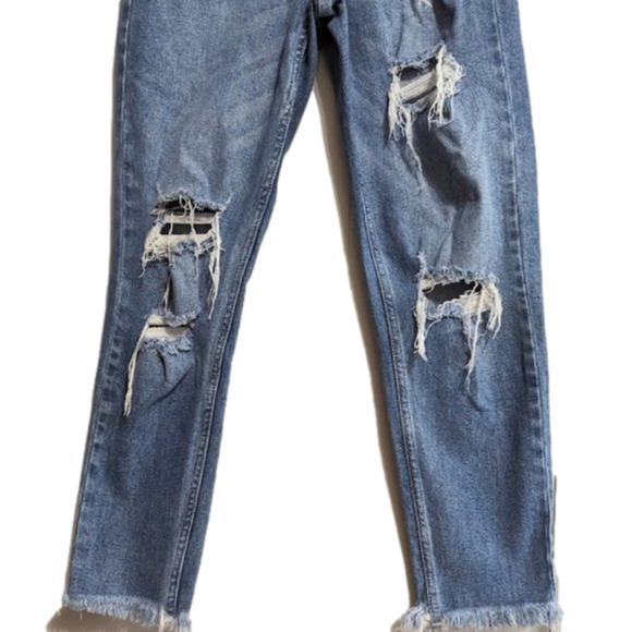 Cello Jeans Memphis High Rise Crop Mom Jeans Raw Frayed Hem Cropped Distressed 5 - Picture 3 of 6